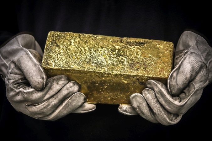 As gold smashes records, forecasters ask whether peak is near As gold smashes records, forecasters ask whether peak is near