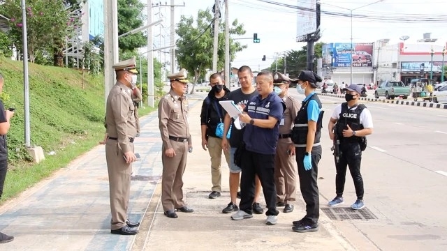 Bueng Kan gold-shop robber killed in Khon Kaen gunfight Bueng Kan gold-shop robber killed in Khon Kaen gunfight