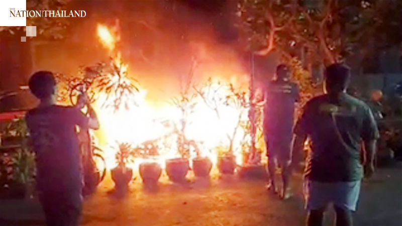 Four motorcyles catch fire at Govt House parking lot Four motorcyles catch fire at Govt House parking lot