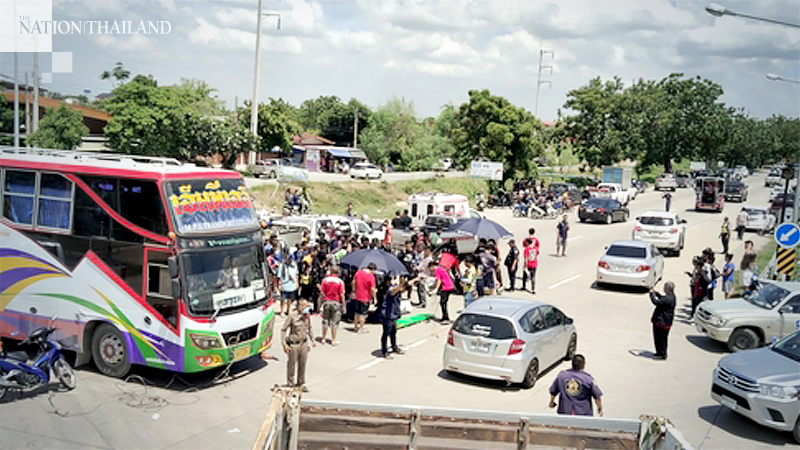 Three bikers killed in accident on Suphanburi highway Three bikers killed in accident on Suphanburi highway