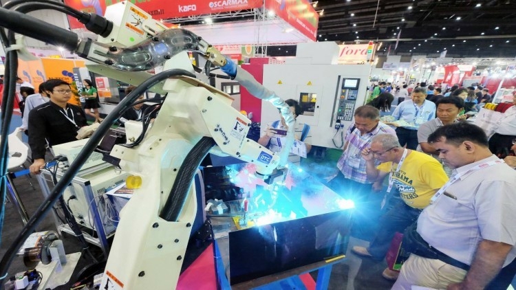 BOI expects mega trade fairs to generate Bt7 billion in sales BOI expects mega trade fairs to generate Bt7 billion in sales