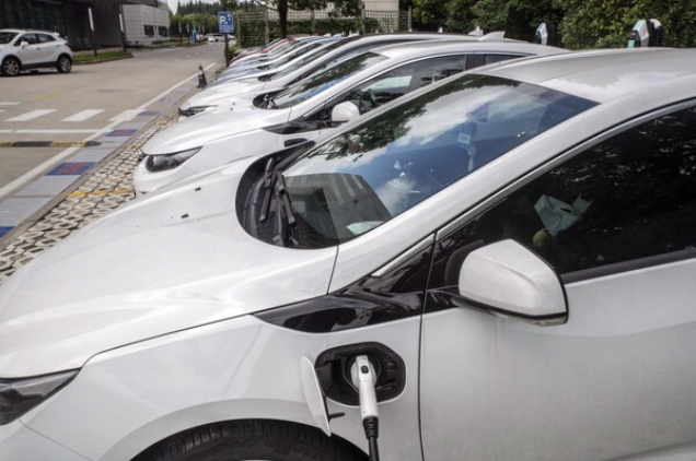 GM electrifies China lineup to challenge Tesla's early lead GM electrifies China lineup to challenge Tesla's early lead