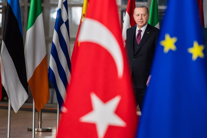 Erdogan unveils Turkey's biggest ever natural gas discovery Erdogan unveils Turkey's biggest ever natural gas discovery