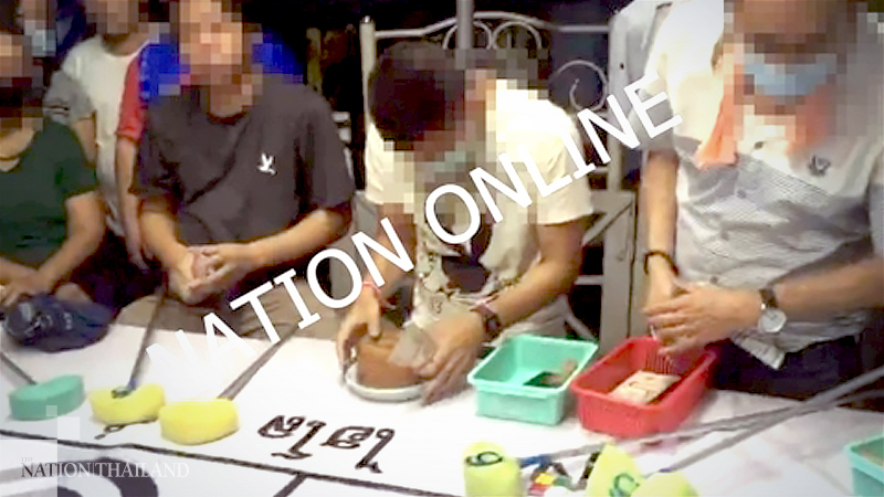 Police probe ordered after video clip of alleged senior officer gambling in den Police probe ordered after video clip of alleged senior officer gambling in den