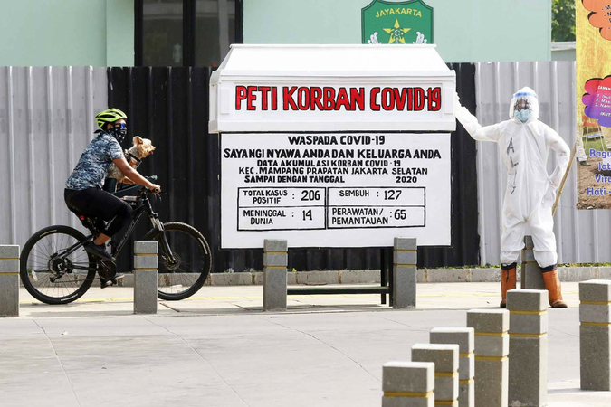 Jakarta sees record-high 1,114 new COVID-19 cases following long weekends Jakarta sees record-high 1,114 new COVID-19 cases following long weekends