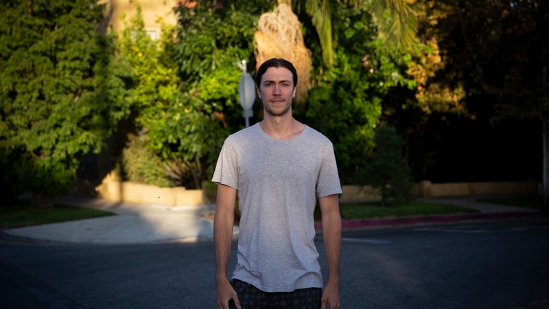 A 26-year-old film editor's descent into coronavirus vaccine conspiracy theories A 26-year-old film editor's descent into coronavirus vaccine conspiracy theories