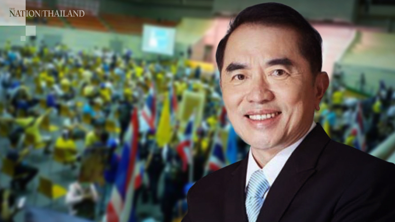 Royalist Warong dismisses links with young dictatorship supporter Royalist Warong dismisses links with young dictatorship supporter