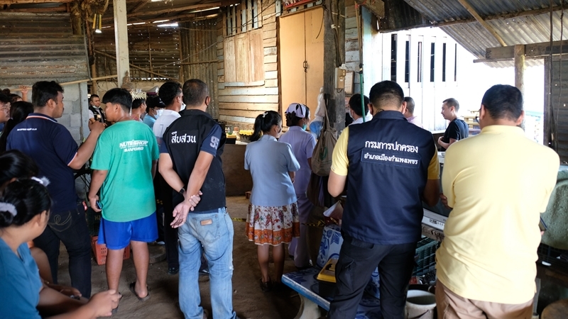 Lemon farmer kills family, turns gun on himself Lemon farmer kills family, turns gun on himself