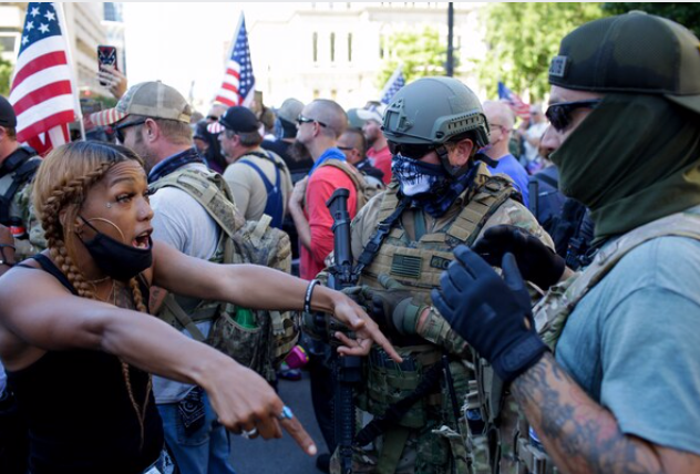 Tension rises in Louisville as right-wing and left-wing groups clash at racial justice demonstrations Tension rises in Louisville as right-wing and left-wing groups clash at racial justice demonstrations