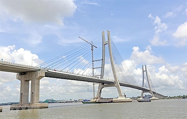 Vàm Cống bridge across Hậu river in the Mekong Delta. VNA/VNS Photo