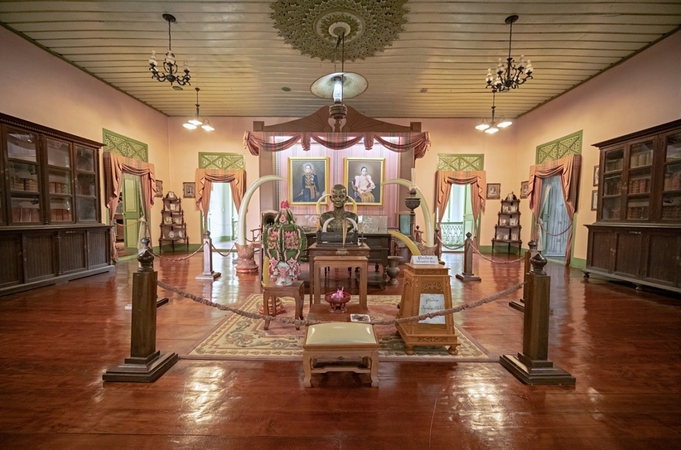 Journeying through a thousand years in Phrae Journeying through a thousand years in Phrae