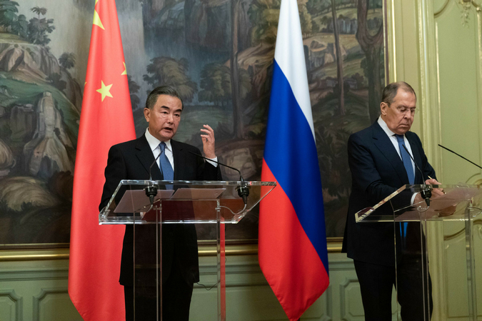 State Councilor and Foreign Minister Wang Yi (L) and Russian Foreign Minister Sergei Lavrov meet the press after their talks in Moscow, Russia, on Sept 11, 2020. [Photo/Xinhua]