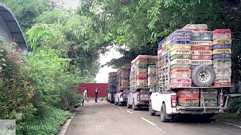 Kanchanaburi closes borders to prevent Covid-19 infections from Myanmar Kanchanaburi closes borders to prevent Covid-19 infections from Myanmar