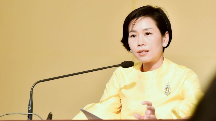 Deputy government spokesperson Ratchada Thanadirek