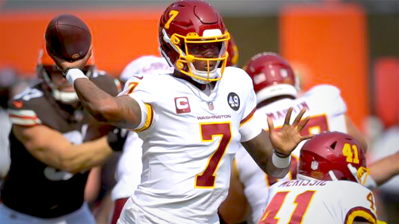 Rivera focusing on Haskins's throwing Rivera focusing on Haskins's throwing