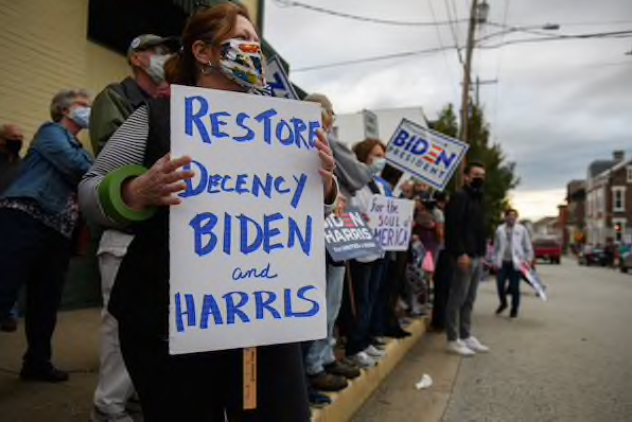 Biden steers clear of party's left, which plays it cool for now Biden steers clear of party's left, which plays it cool for now