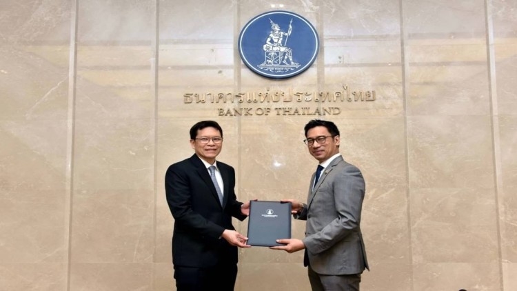 New central bank chief takes office New central bank chief takes office