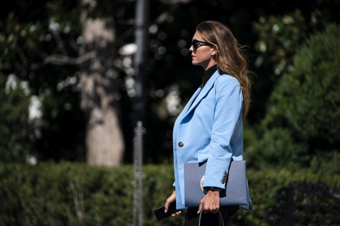 Hope Hicks Close Trump Aide Tests Positive For Coronavirus