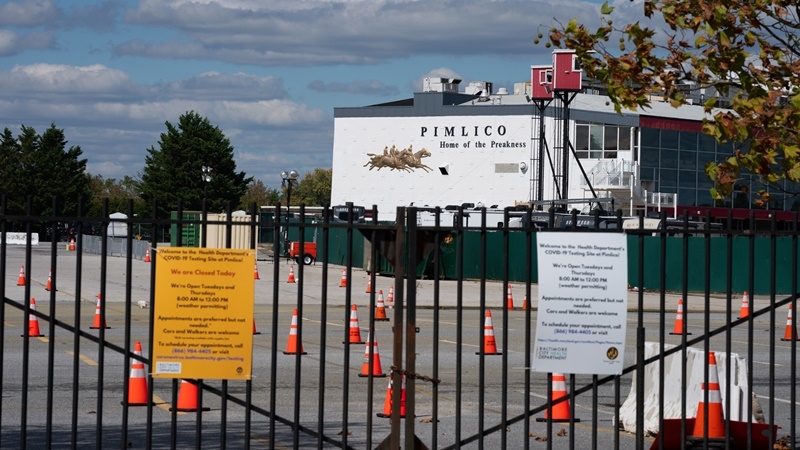 A coronavirus test site at the Pimlico racetrack. Usually, the Preakness is an economic boon for residents in the Park Heights neighborhood. This year, there are no spectators and, therefore, no vending. MUST CREDIT: Washington Post photo by Sarah L. Voisin.