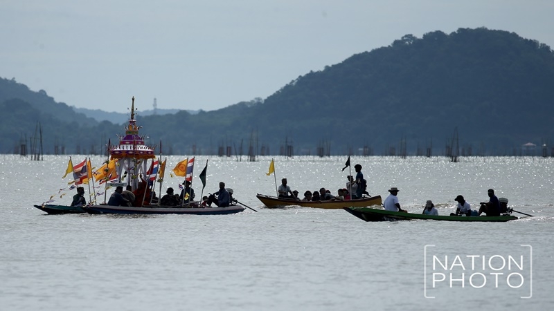 Chak Phra festival marks end of lent Chak Phra festival marks end of lent