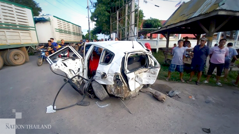 Lopburi subdistrict chief executive killed in road accident Lopburi subdistrict chief executive killed in road accident