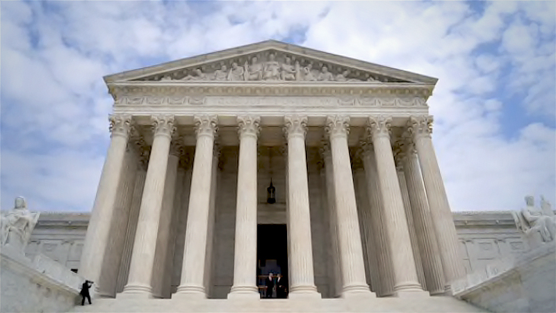 Associate Justice Neil Gorsuch, left, and Chief Justice John Roberts walk to the steps of the U.S. Supreme Court on June 15, 2017 in Washington, D.C. MUST CREDIT: Washington Post photo by Ricky Carioti
