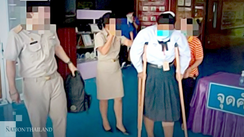 Girl who lost mobility after punishment squat jumps, responding to acupuncture treatment Girl who lost mobility after punishment squat jumps, responding to acupuncture treatment