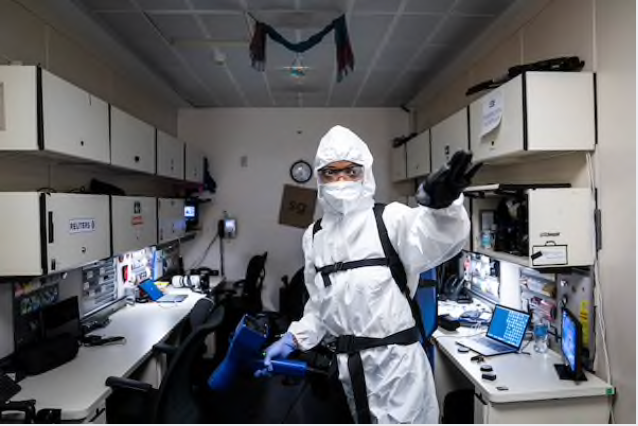 White House signals stronger coronavirus precautions, but Trump continues to resist White House signals stronger coronavirus precautions, but Trump continues to resist