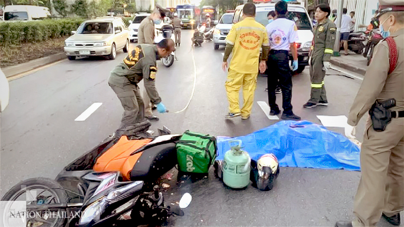 Food deliveryman dies in freak accident during Bangkok morning rush hour Food deliveryman dies in freak accident during Bangkok morning rush hour