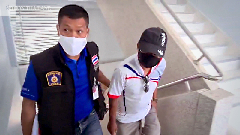 Ex-zoo official surrenders in missing rhino-horn case Ex-zoo official surrenders in missing rhino-horn case