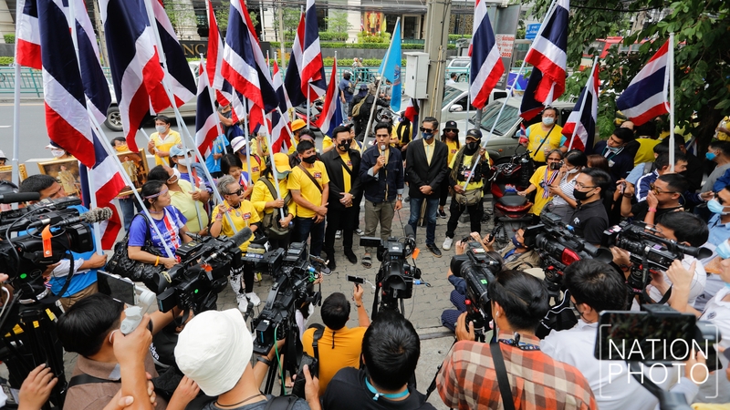 Royalist group wants Thanathorn expelled from country for monarchy reform speech Royalist group wants Thanathorn expelled from country for monarchy reform speech