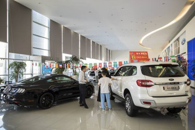 Car sales in China shine as rest of world reels from virus Car sales in China shine as rest of world reels from virus