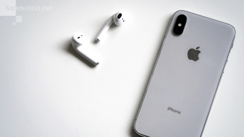 Apple going smaller with 'mini' phones and speakers, fewer accessories in box Apple going smaller with 'mini' phones and speakers, fewer accessories in box