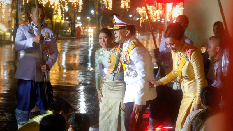 Their Majesties make merit at religious ceremony for late King Bhumibol Adulyadej the Great Their Majesties make merit at religious ceremony for late King Bhumibol Adulyadej the Great