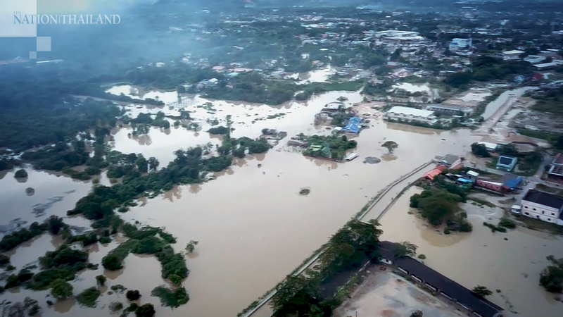 Flash floods, landslides hit 20 provinces Flash floods, landslides hit 20 provinces