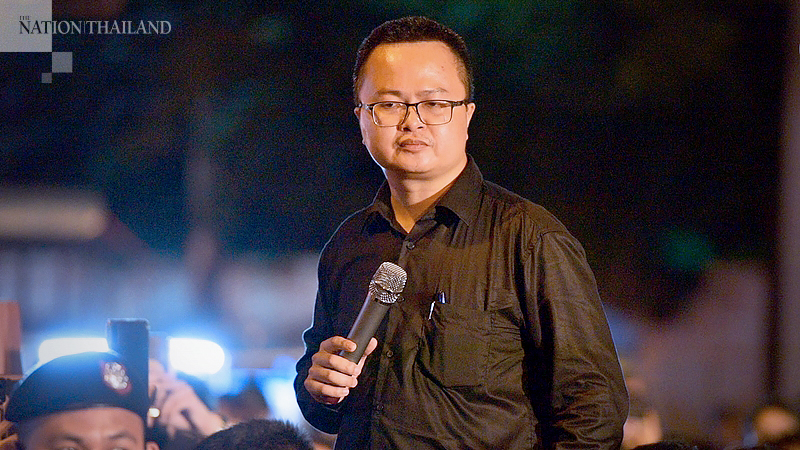 Arnon flown to Chiang Mai to face sedition charges, denied representation in court Arnon flown to Chiang Mai to face sedition charges, denied representation in court