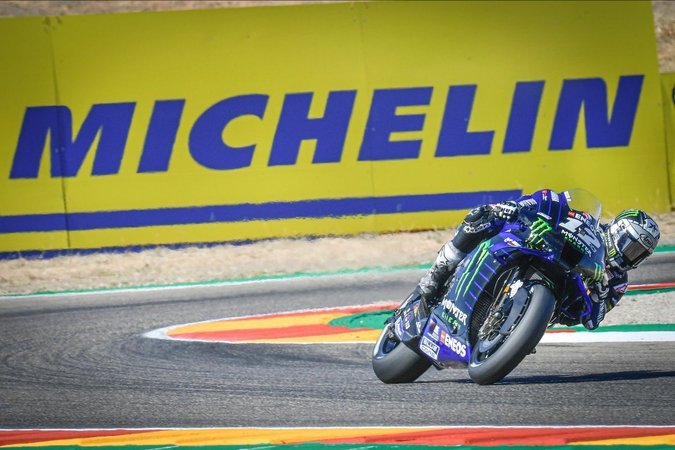 Viñales leads a Yamaha lockout as action begins at Aragon