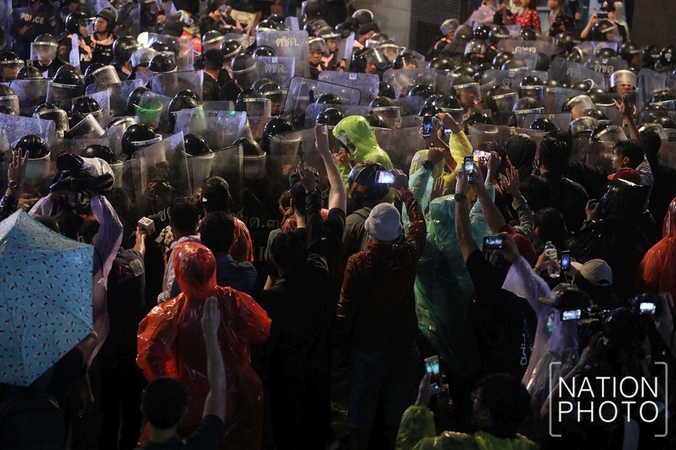 Seven people, including 4 police, injured in Friday's crackdown on protesters Seven people, including 4 police, injured in Friday's crackdown on protesters