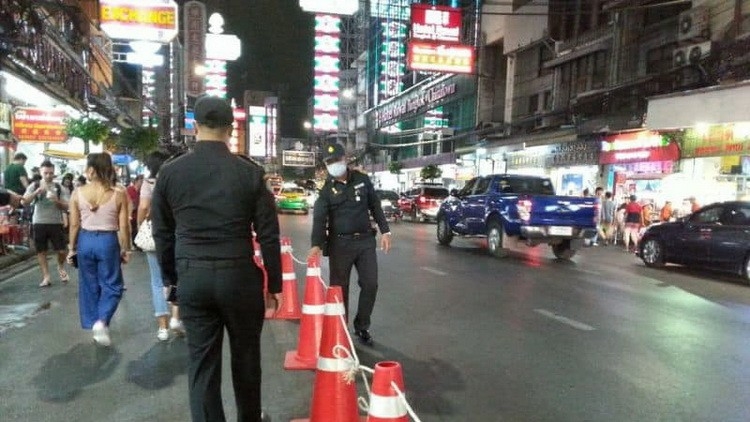 BMA to maintain strict vigil on Yaowarat Road during veg festival BMA to maintain strict vigil on Yaowarat Road during veg festival