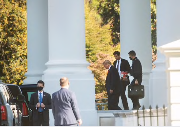 President Trump departs the White House en route to various events on Saturday. Unlike Joe Biden's campaign, which has relied heavily on paid advertising, the leaders of the Trump operation have focused more on using the president's public events to get his message out. MUST CREDIT: Washington Post photo by Amanda Voisard
