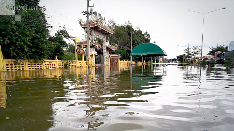 Pak Thong Chai locals marooned as heavy flooding cuts off district Pak Thong Chai locals marooned as heavy flooding cuts off district