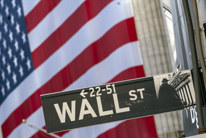 Dow plunges 650 points as coronavirus cases flare up, stimulus hopes fade Dow plunges 650 points as coronavirus cases flare up, stimulus hopes fade