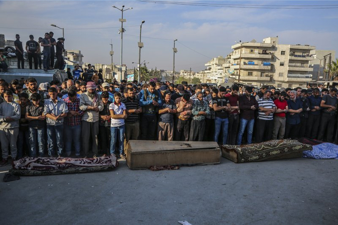 Airstrikes kill or injure dozens in camp for Turkish-backed rebels in Syria Airstrikes kill or injure dozens in camp for Turkish-backed rebels in Syria