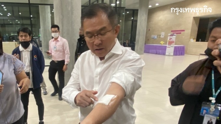 MP slashes own arm in Parliament to protest treatment of pro-democracy movement MP slashes own arm in Parliament to protest treatment of pro-democracy movement