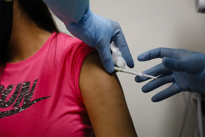 States say they lack federal funds to distribute coronavirus vaccines as CDC tells them to be ready by Nov. 15 States say they lack federal funds to distribute coronavirus vaccines as CDC tells them to be ready by Nov. 15