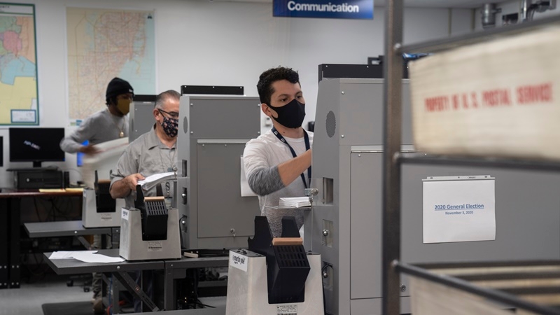 In Florida, voters of color and young voters have had ballots flagged for possible rejection at higher rates than others In Florida, voters of color and young voters have had ballots flagged for possible rejection at higher rates than others
