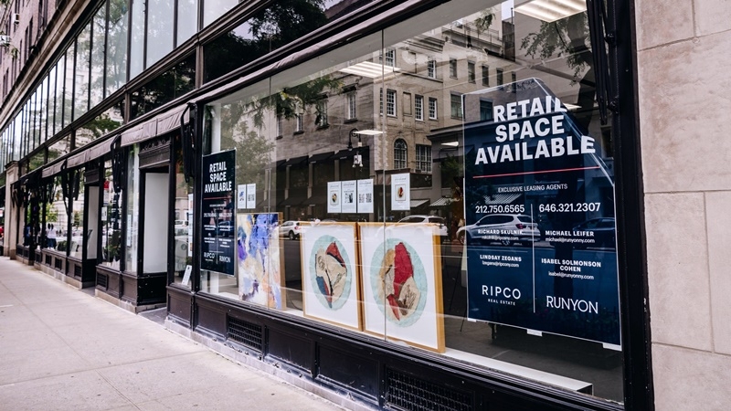 U.S. consumer sentiment edged up in late October, remained low U.S. consumer sentiment edged up in late October, remained low