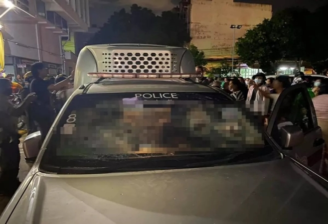 Two protest leaders hospitalised as chaos reigns after police delay their release Two protest leaders hospitalised as chaos reigns after police delay their release