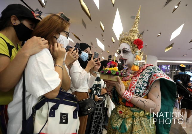 Haunted Loy Krathong night at Siam Paragon Haunted Loy Krathong night at Siam Paragon