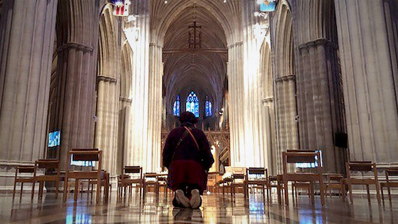 Americans pray on unclear day after election Americans pray on unclear day after election